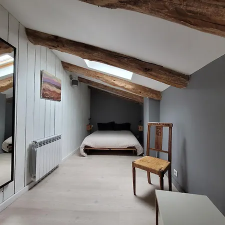 בית נופש De La Croisee En Auvergne