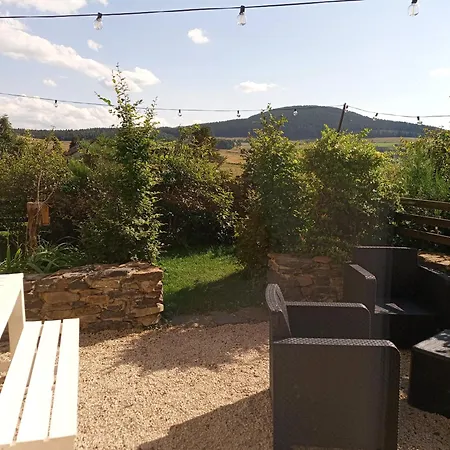 De La Croisee En Auvergne Holiday home *